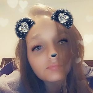 Meet your Posher, Lacy